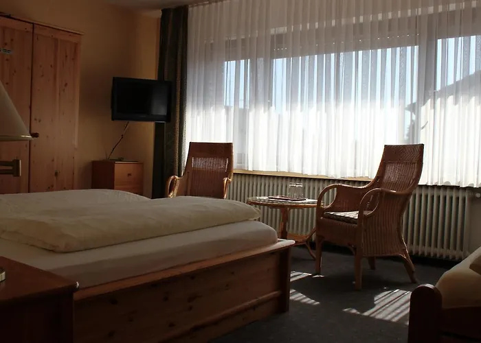 Hotel Schmidt Mit Gastehaus Am Vogelsang